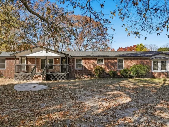 6545 Celestial Pine Dr, Hope Mills, NC 28348