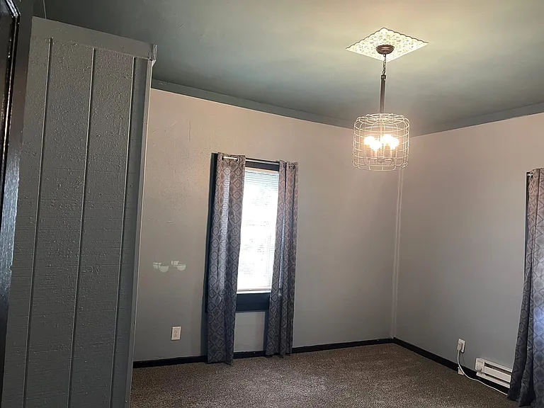117 Dewey Ave — Photo 9