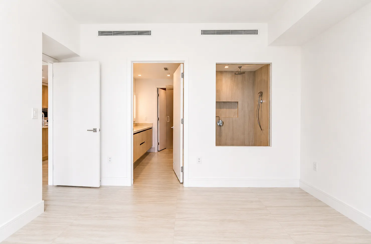 1 bed, 1.5 bath, 962 sqft, $5,900 — Photo 4