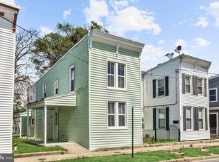 35 A St, Laurel, MD 20707