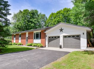 3 McCrank Dr, Bracebridge, ON P1L 1A9