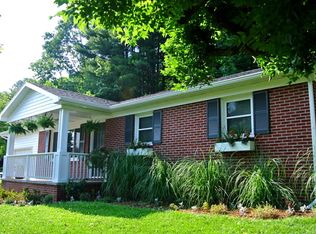 447 Old Us 19 E, Spruce Pine, NC 28777