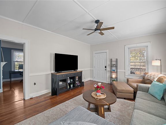 4th image of 5 Hale St