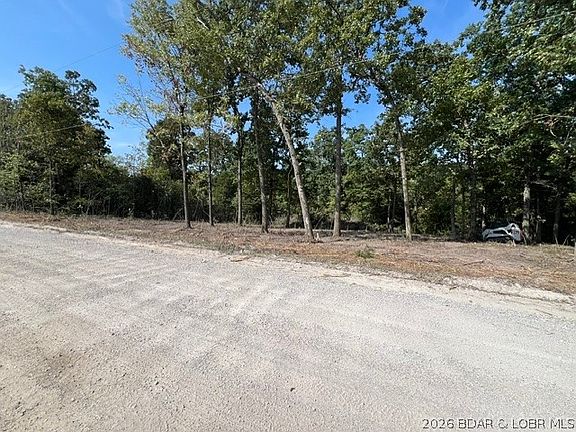 3rd image of Hittridge Rd