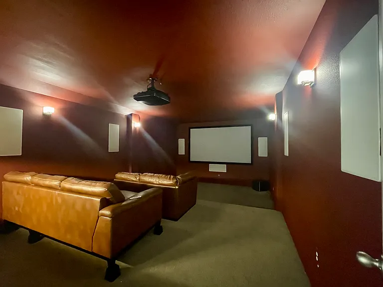 Theatre Room
7.1 Sound System (built in speakers). Theatre system/equipments available for discounted sale.