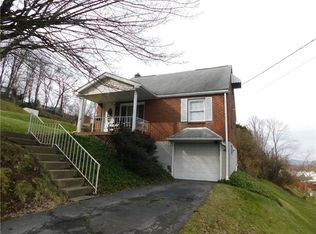 434 Mary St, Jeannette, PA 15644
