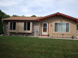 404 Indiana Ct, West Bend, WI 53095