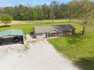 32276 S 4400th Rd, Big Cabin, OK 74332