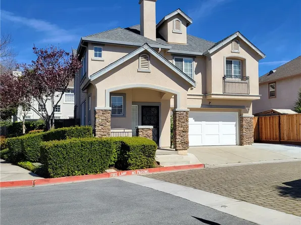 1858 Bradbury St, Salinas, CA 93906