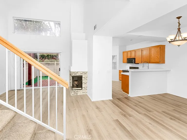 12948 Avenida Empresa — Photo 4