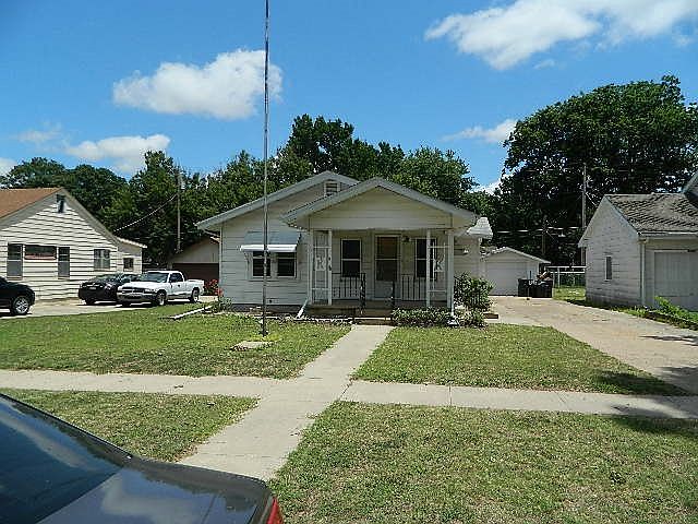 1st image of 1324 N 3rd St