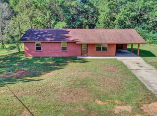 255 E Petros Rd, Pearl, MS 39208