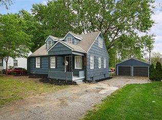 12913 10th St, Grandview, MO 64030