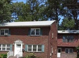 315 Slocum Way, Fort Lee, NJ 07024