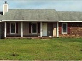 7895 Ladonia Dr, Fayetteville, NC 28314