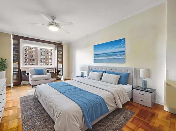 345 West 58th Street image 8 of 18