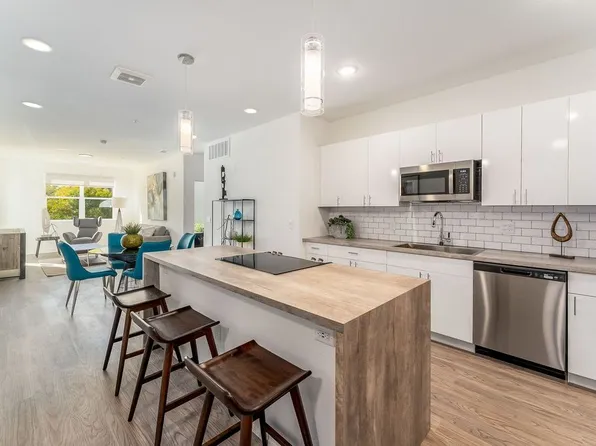 Downing Street Lofts, 1190 E Hampden Ave #305, Englewood, CO 80113