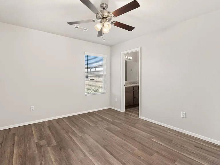 3301 Gulley Ln — Photo 15