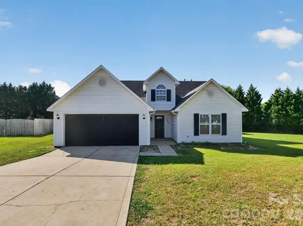 4306 Windjammer Ct SW, Concord, NC 28027