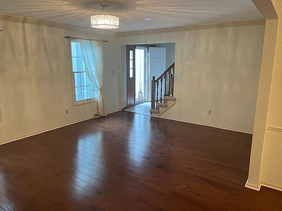 5th image of 2259 Augusta Ct
