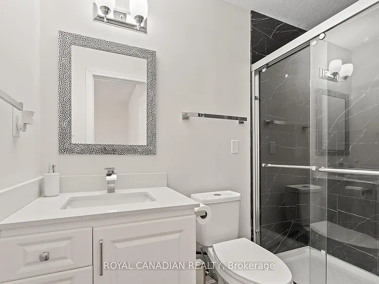 301 Buttonbush St #UPPER — Photo 39