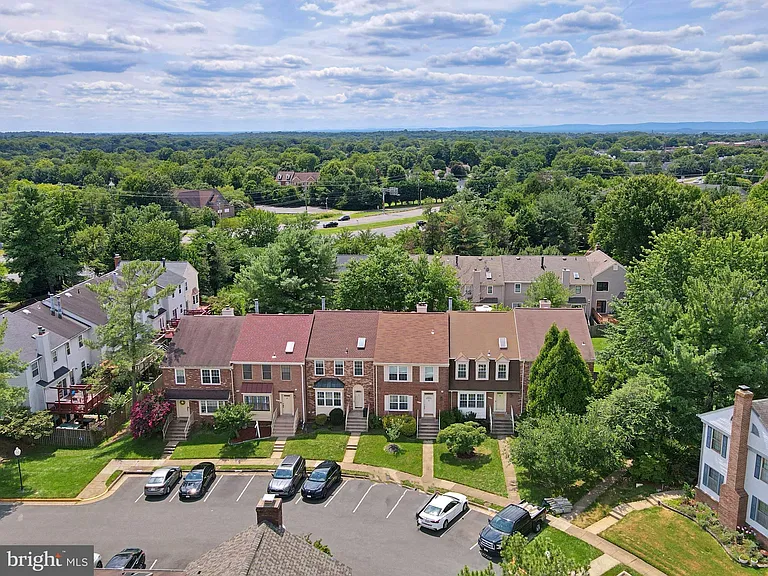 3946 Rosebay Ct — Photo 42