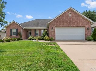 2131 Woodland Hills Dr, Cape Girardeau, MO 63701