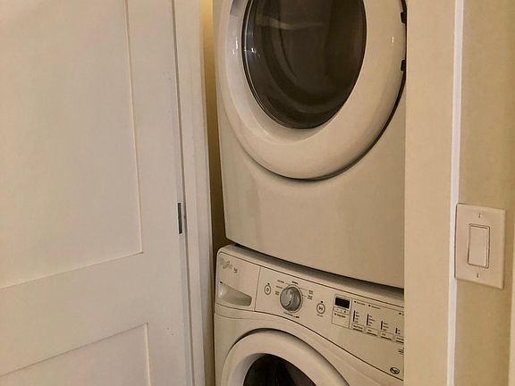 full size washer/dryer
