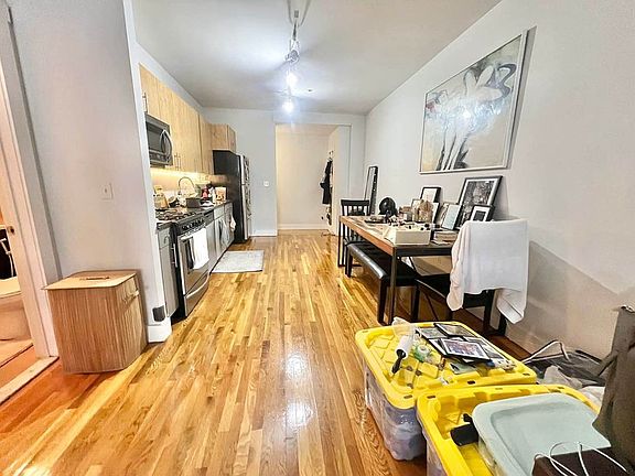 5th image of 101 Jefferson Ave Unit 2T