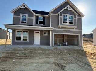100 Cornelia Xing, Cameron, NC 28326