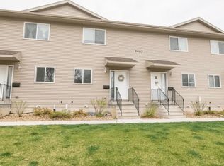 1403 State St APT 2, Cedar Falls, IA 50613
