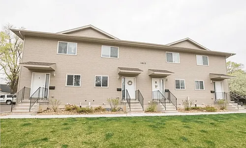 1403 State St #2 Photo 1