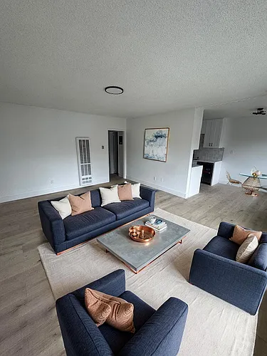 1125 N Onondaga Ave #4 Photo 1