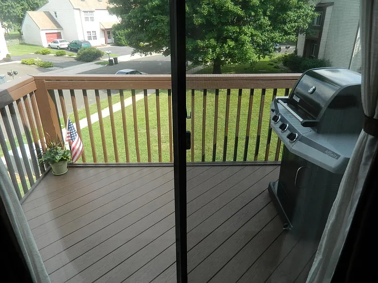42 Bellaire Dr — Photo 6