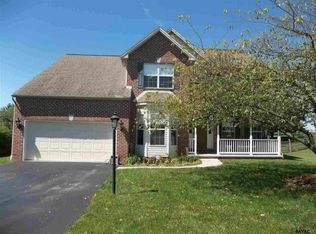 2 Matthews Ct, New Freedom, PA 17349