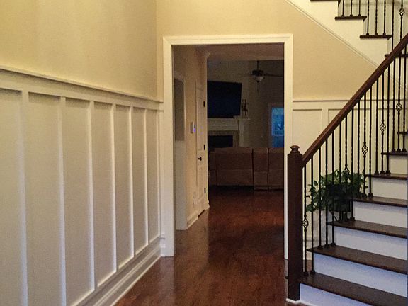 2 story entryway/foyer