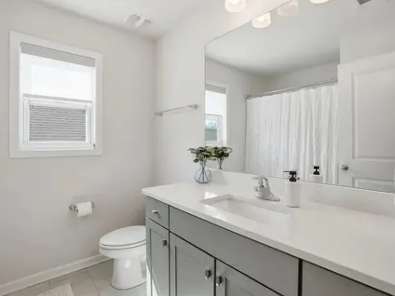 Pelham Glen Way — Photo 16