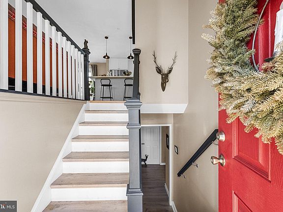 4th image of 2657 Ruddy Ct