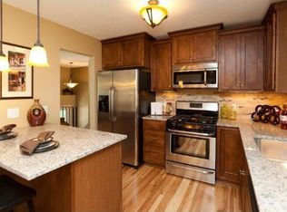 4251 Elizabeth Ln, Vadnais Heights, MN 55127