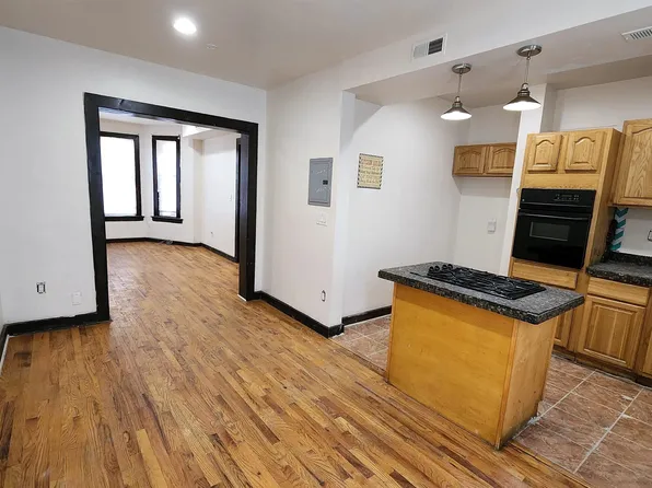 6 Dwight Street image 6 of 12