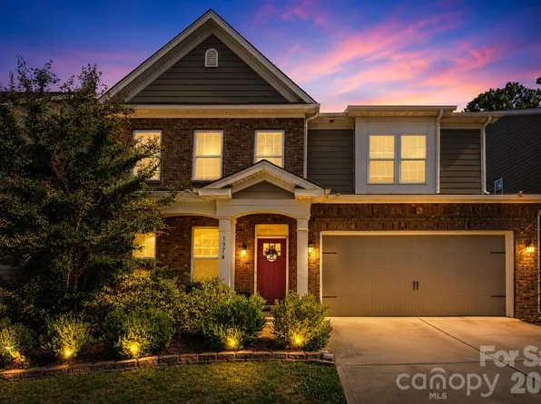 1376 Rainier Dr, Fort Mill, SC 29708