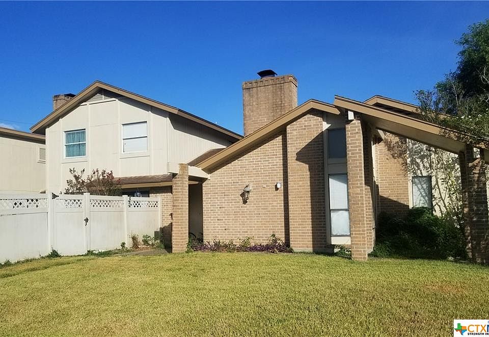 1st image of 102 Idylwood Pl