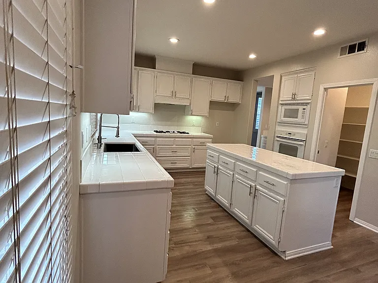 7572 Corona Valley Ave — Photo 1