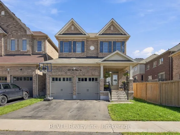 1901 Don White Ct, Oshawa, ON L1K 1A1