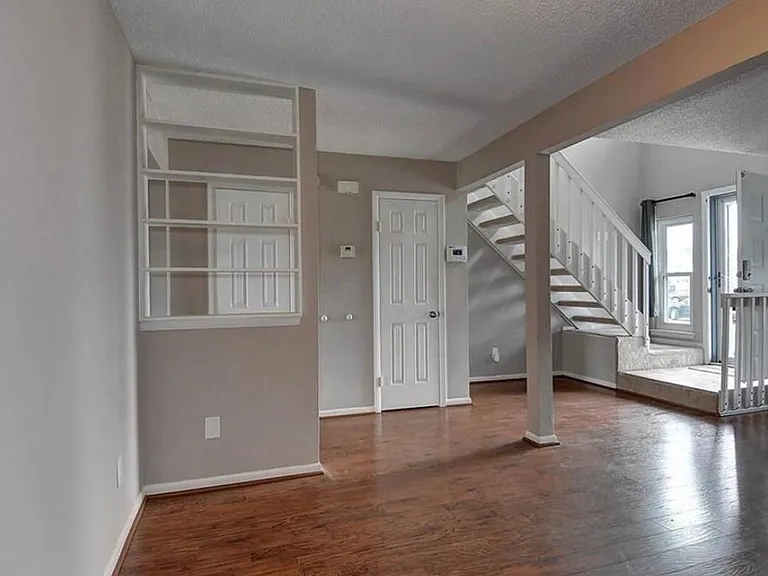 766 Quesnel Dr — Photo 7