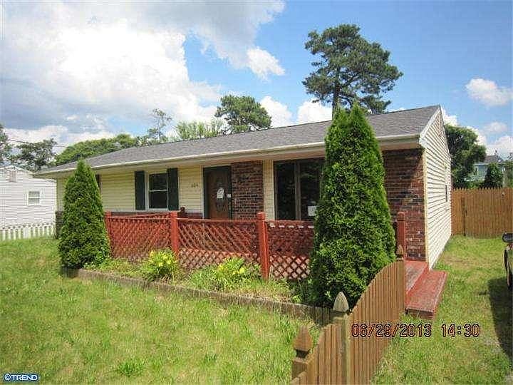 1st image of 404 Chippewa Trl