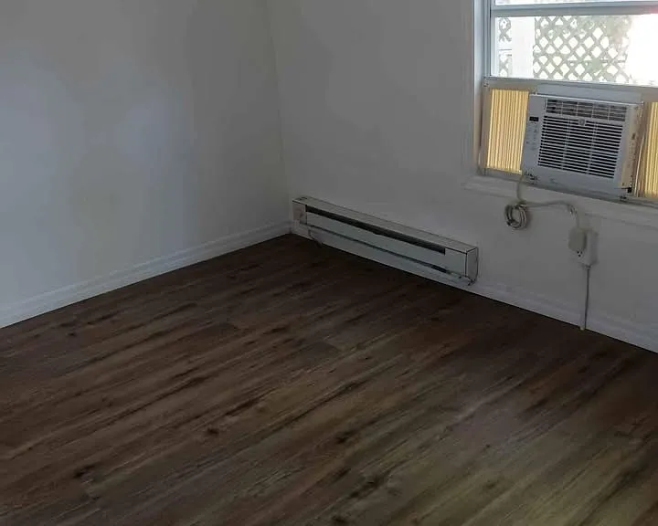722 Palmway St — Photo 15