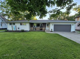 615 8th Ave, Erie, IL 61250