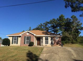 212 16th Ave S, Phenix City, AL 36869