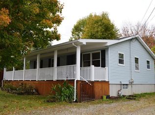 5490 Decker Dr, Edinboro, PA 16412